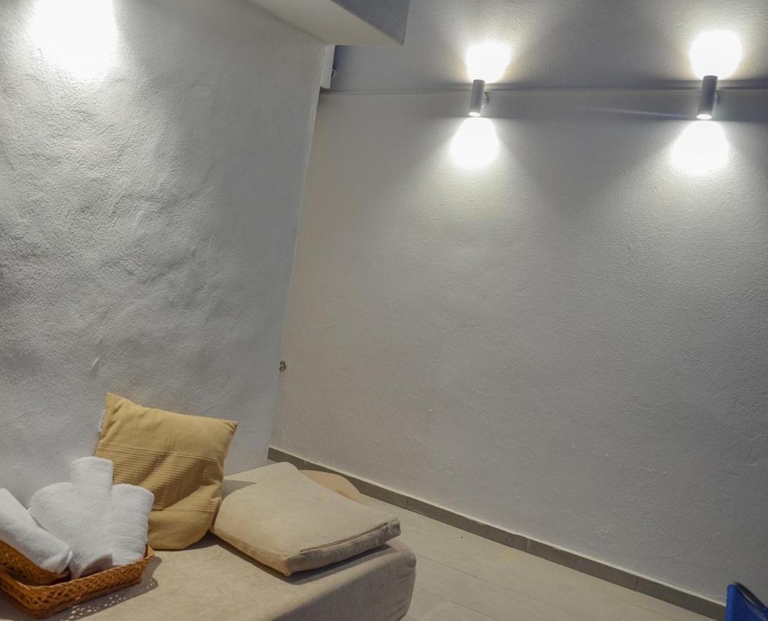 Vel Boutique Suites أغيا غاليني المظهر الخارجي الصورة
