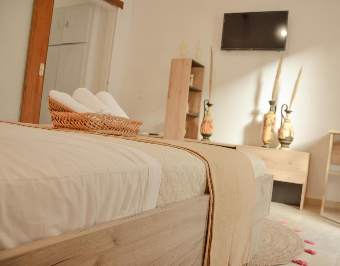 Vel Boutique Suites أغيا غاليني المظهر الخارجي الصورة