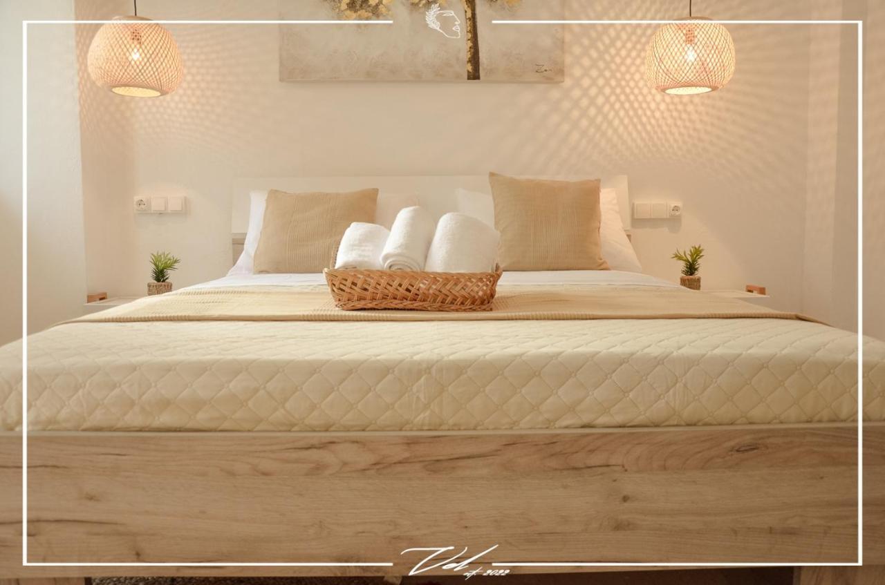 Vel Boutique Suites أغيا غاليني المظهر الخارجي الصورة